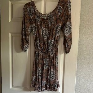 Charlotte Russe Brown and White Long Sleeve Dress